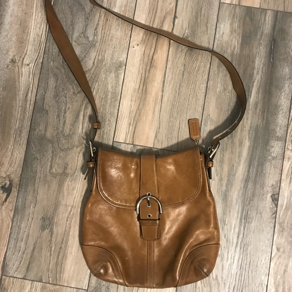 Coach vintage leather crossbody bag